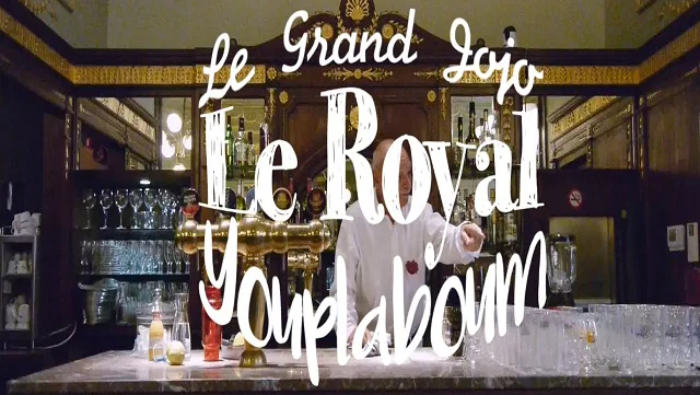 Le royal youplaboum background