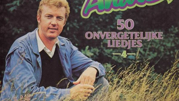 And're André 4 - 50 Onvergetelijke Liedjes background