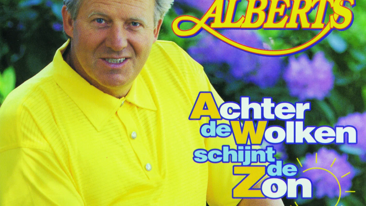 Achter De Wolken Schijnt De Zon background