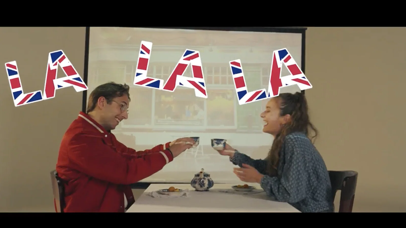 La La Londen background