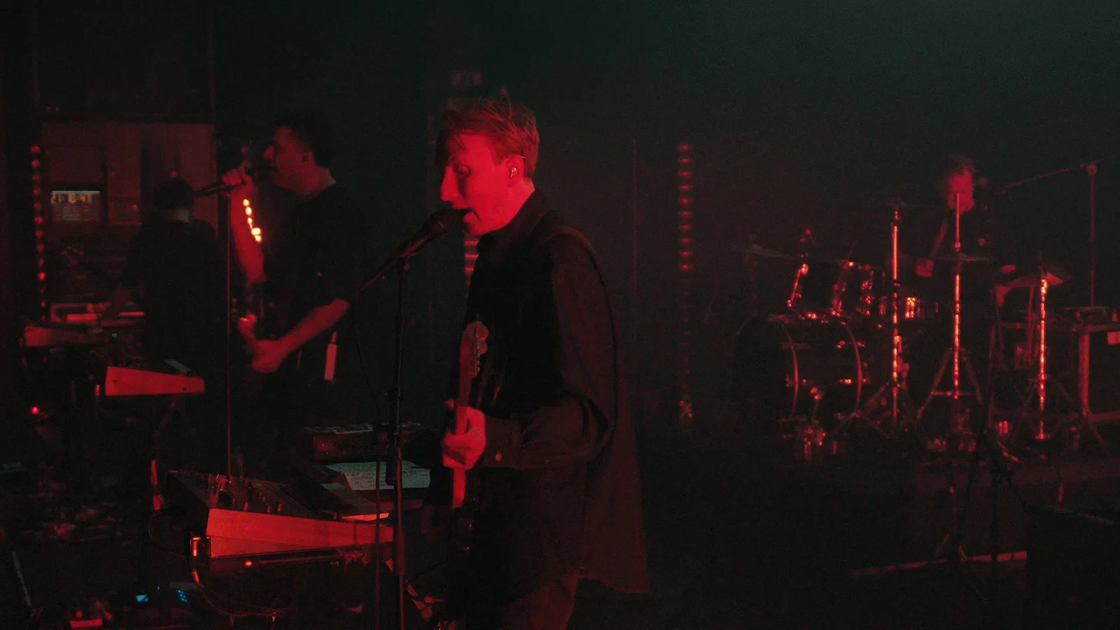Change - Live background