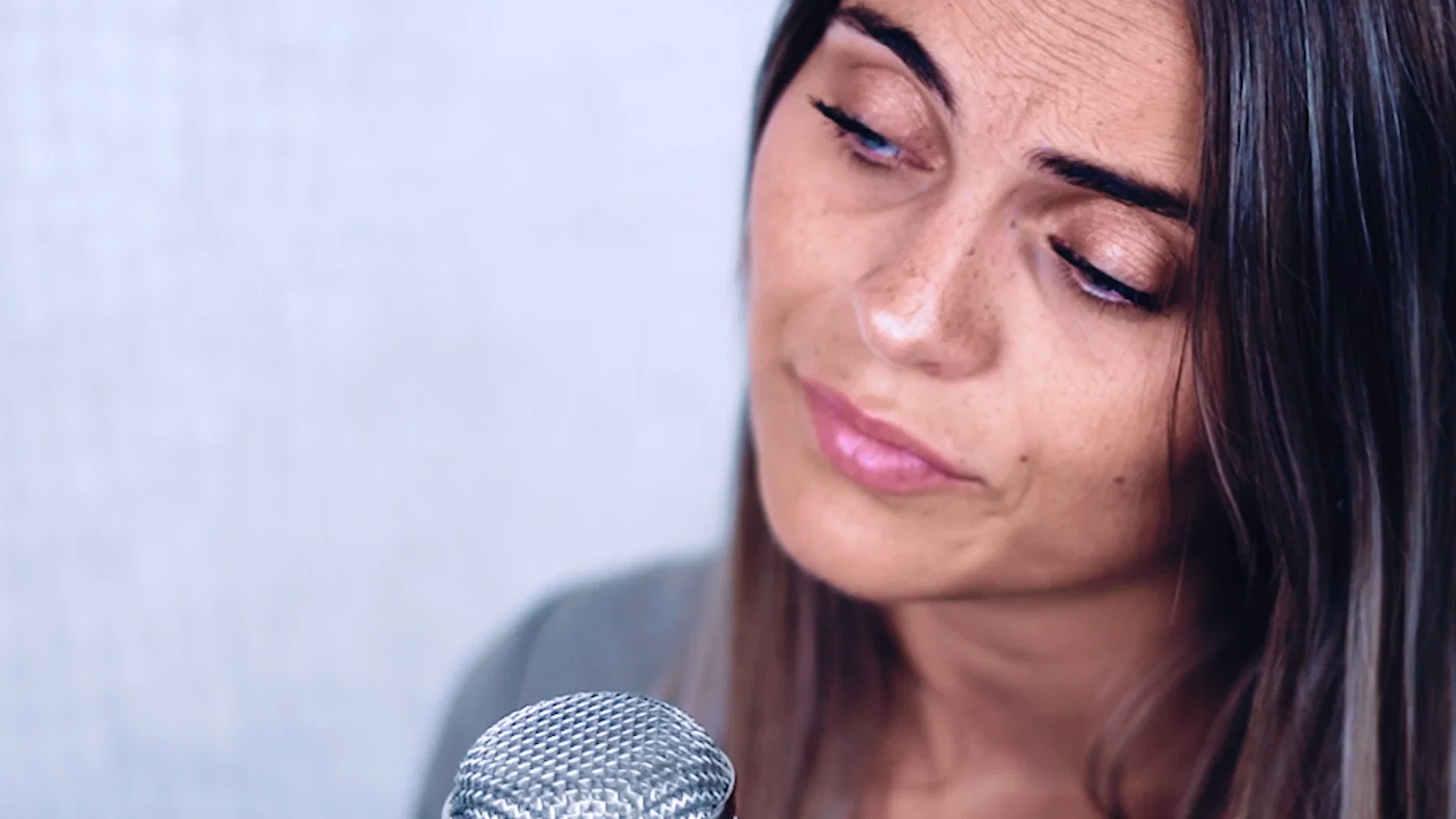 Listen To Your Heart background