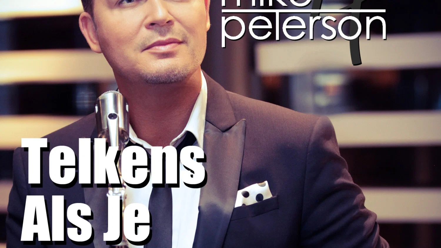 Telkens Als Je Naar Me Kijkt background