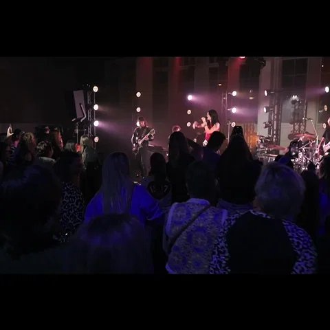 All Is Ours (Live @ Luistersessie)
