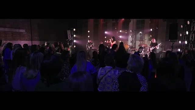 All Is Ours (Live @ Luistersessie)