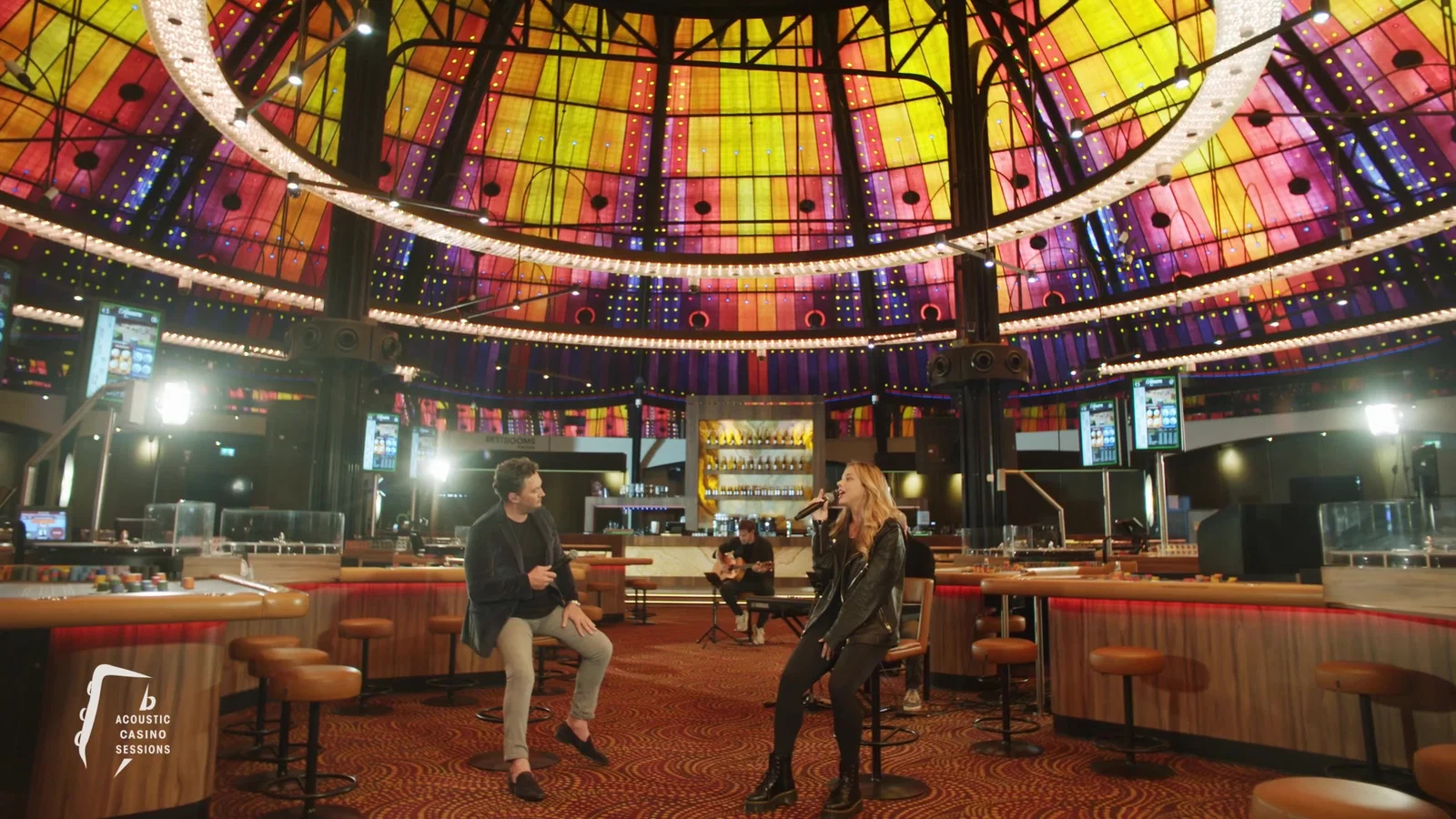 Loop Niet Weg (Acoustic Casino Sessions) background