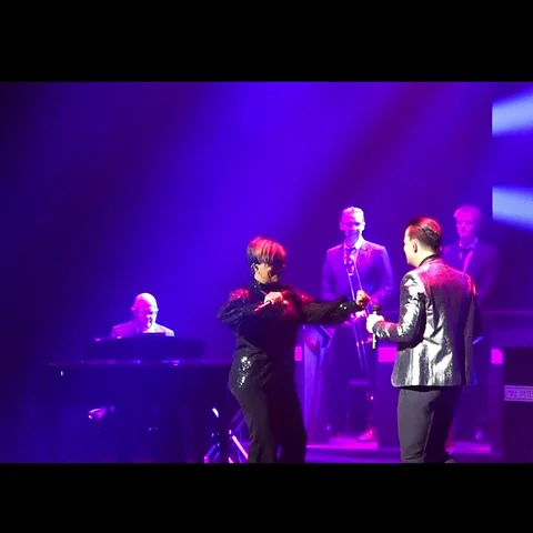 Tonight (Live In AFAS Circustheater)