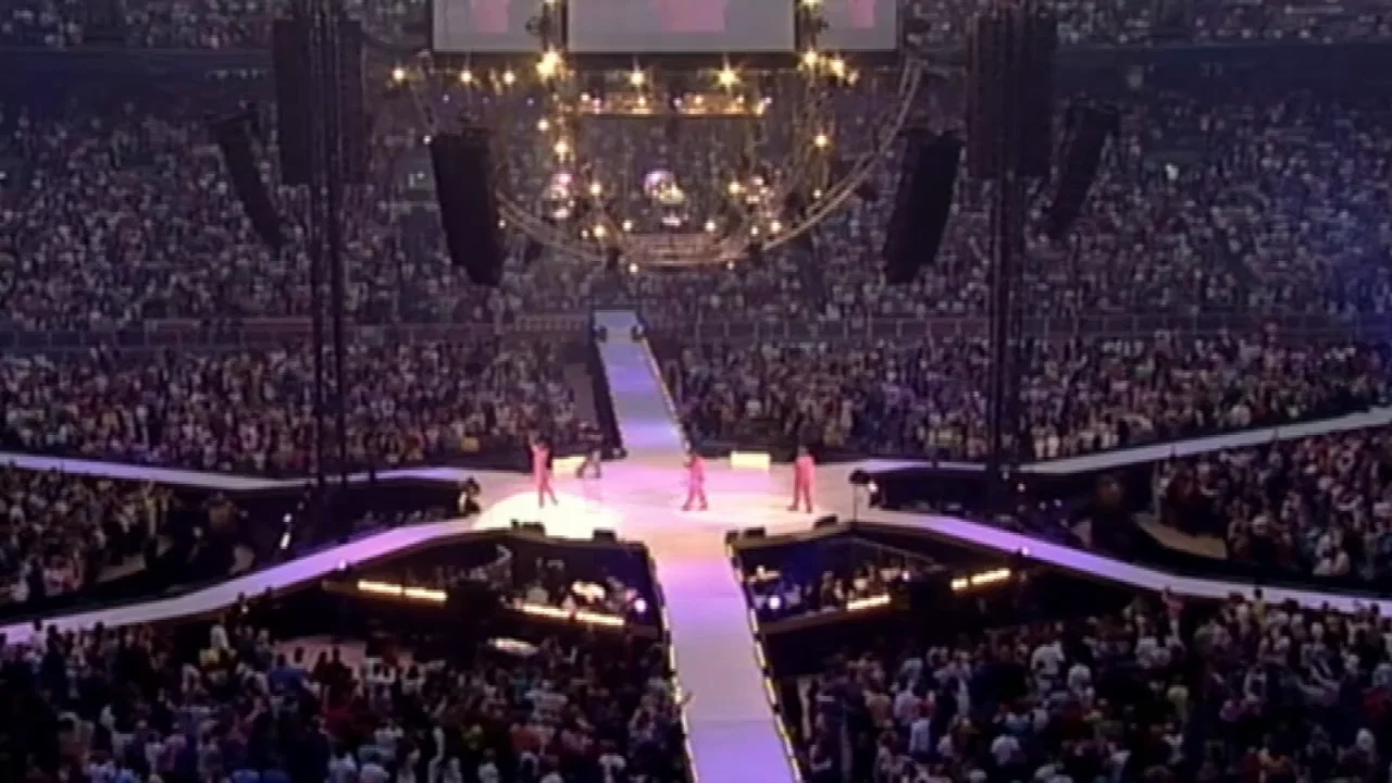 Tamla Motown Medley | 2005 background