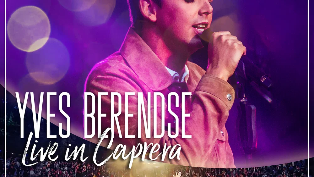 Live In Caprera background