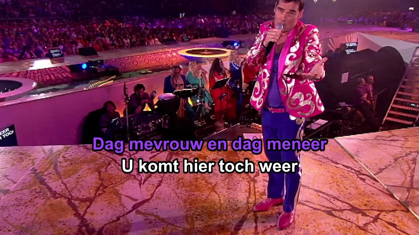 Karaoke | Hazes Medley background
