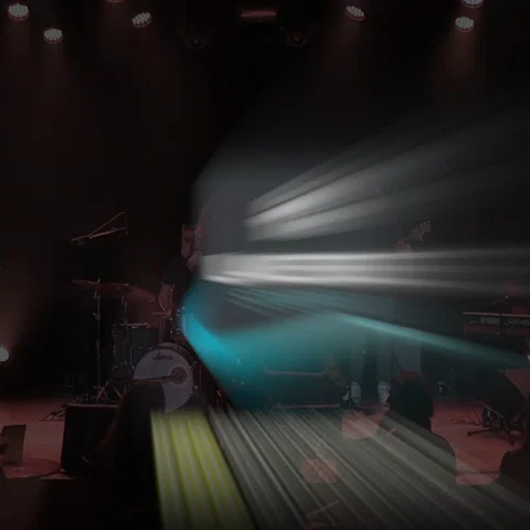 Feels Like Home  (Live In De Victorie Alkmaar)