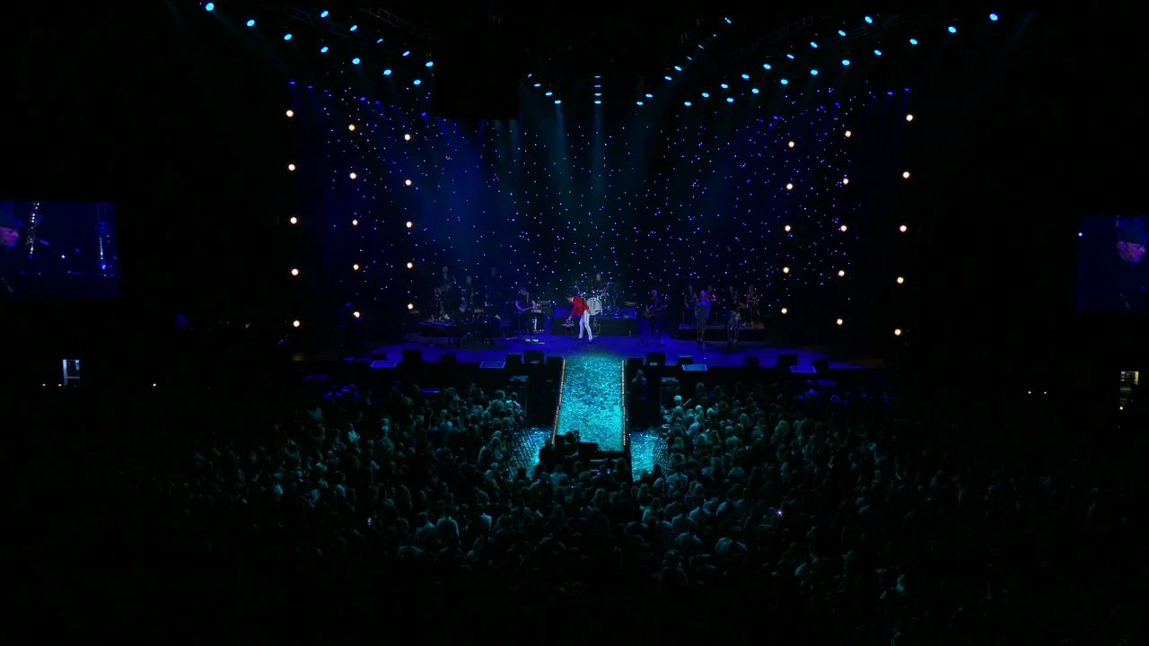 Overdoen (Yves In De AFAS Live) background