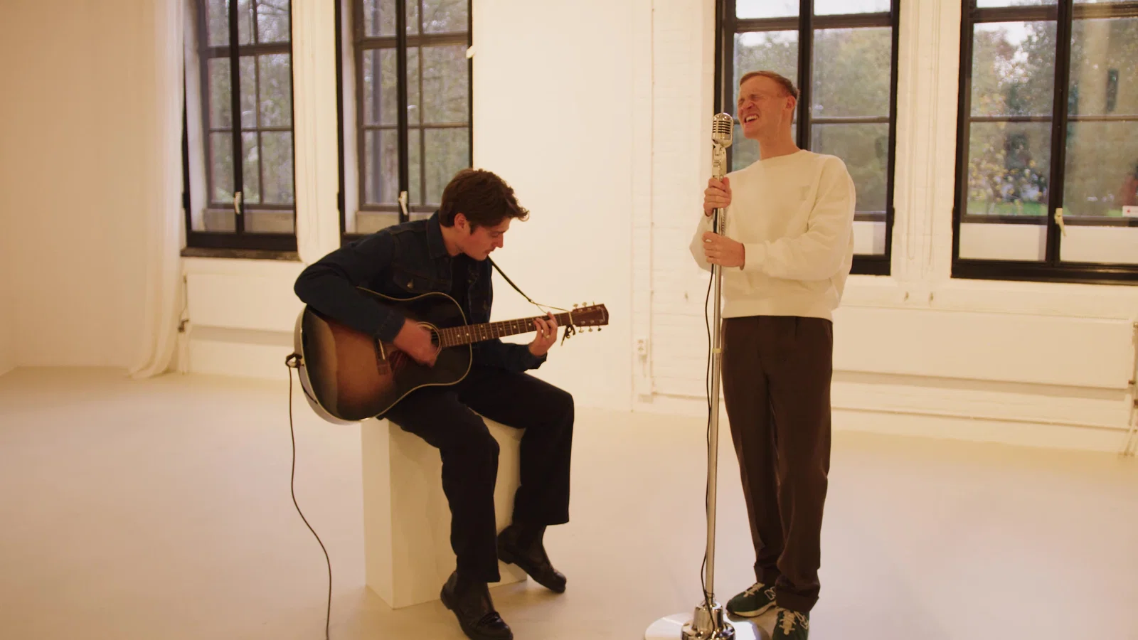 17 (Live Acoustic) background