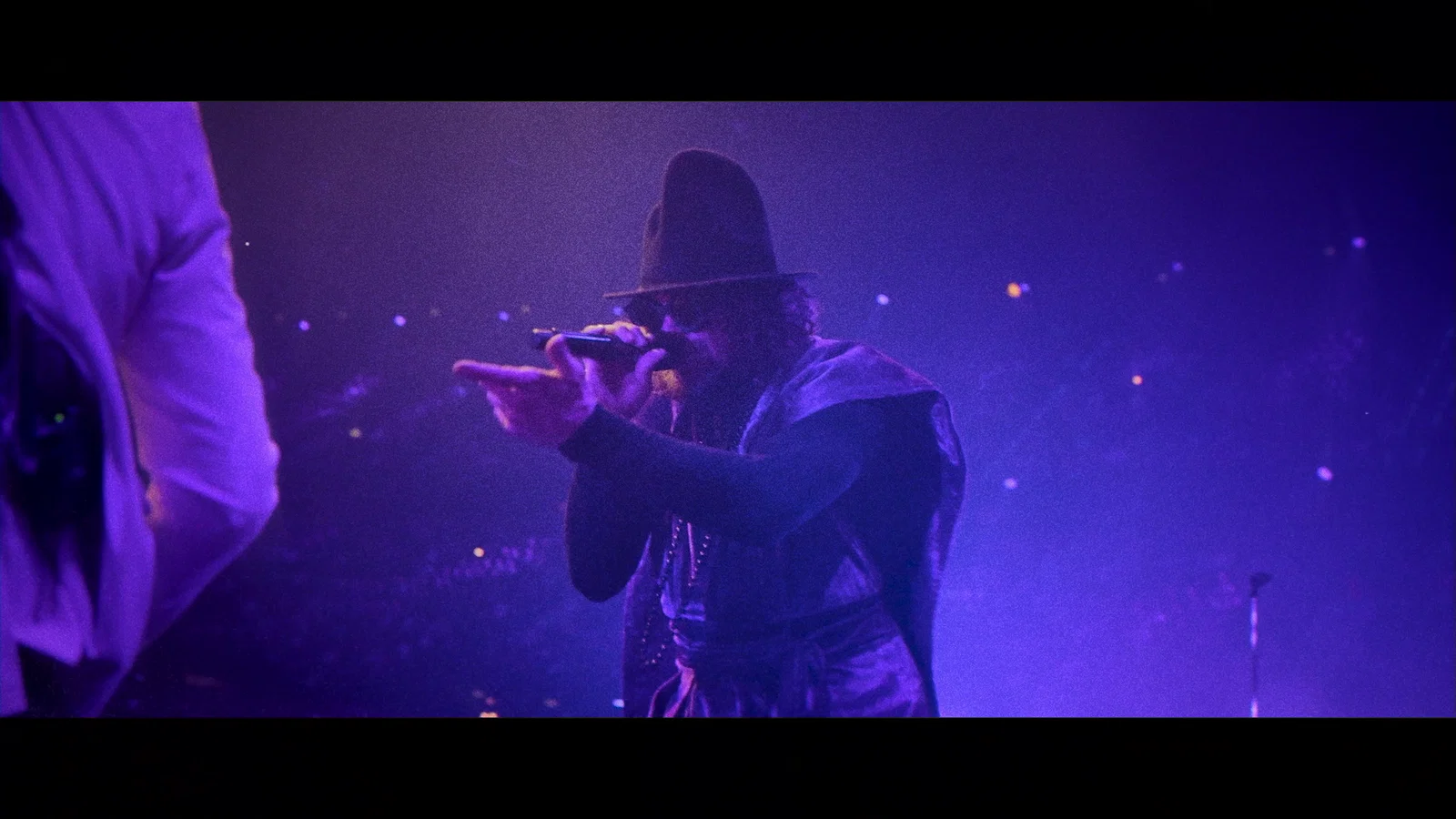 Sphinx  (Live At Ahoy Rotterdam) background