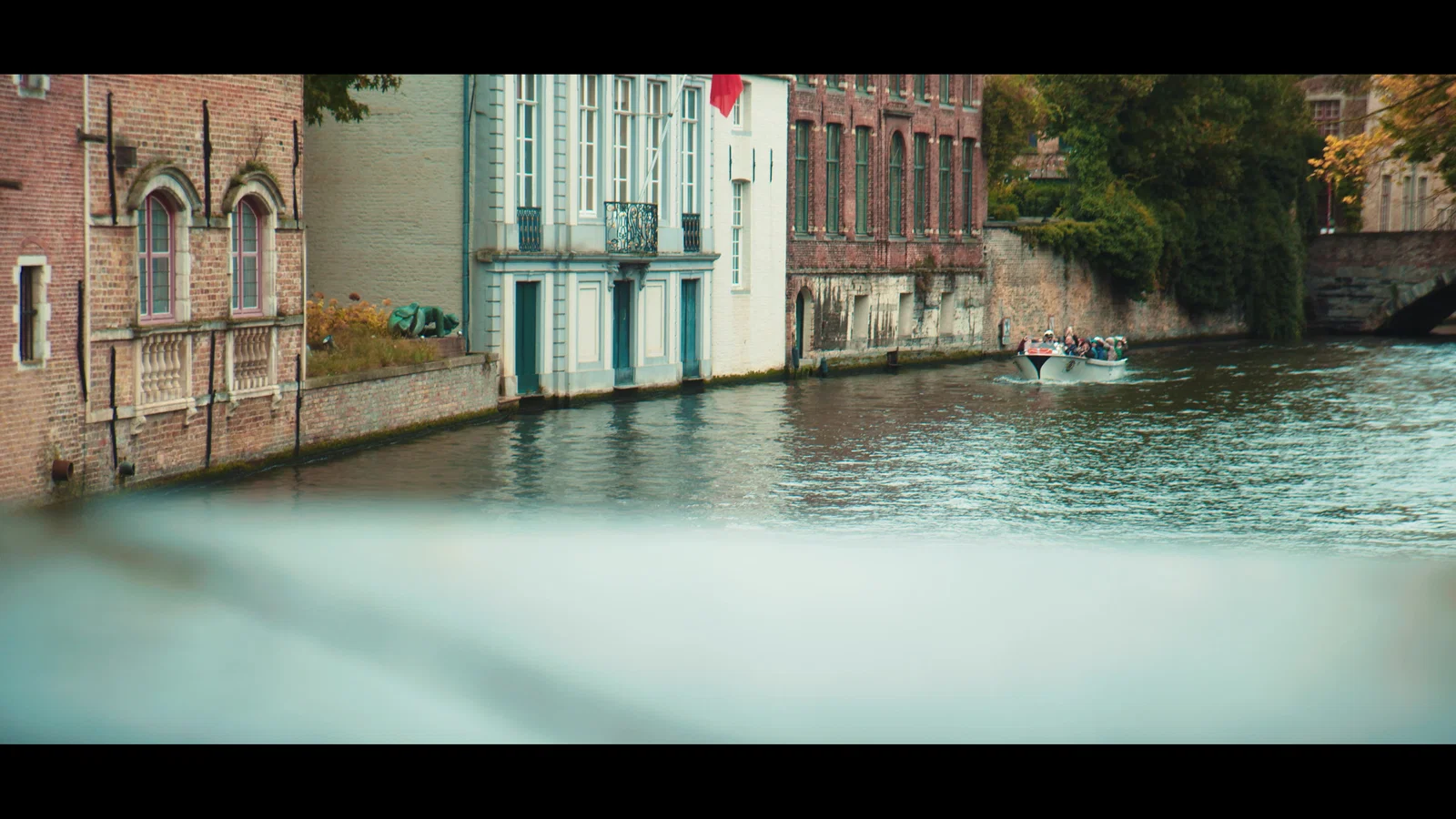 Zonder background