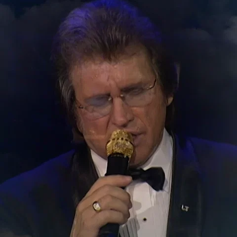Wind Beneath My Wings (Gala Of The Year 2000)