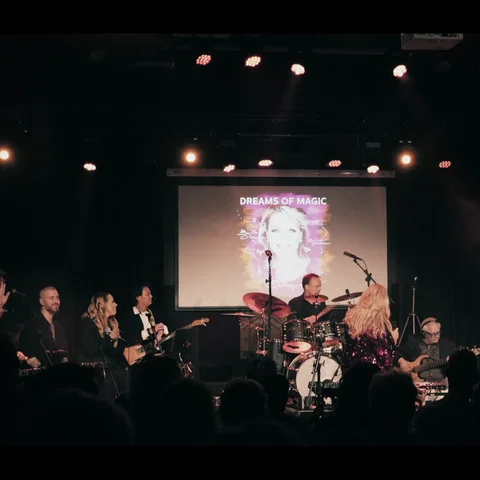 You Make Lovin' Fun (Live In De Vorstin)