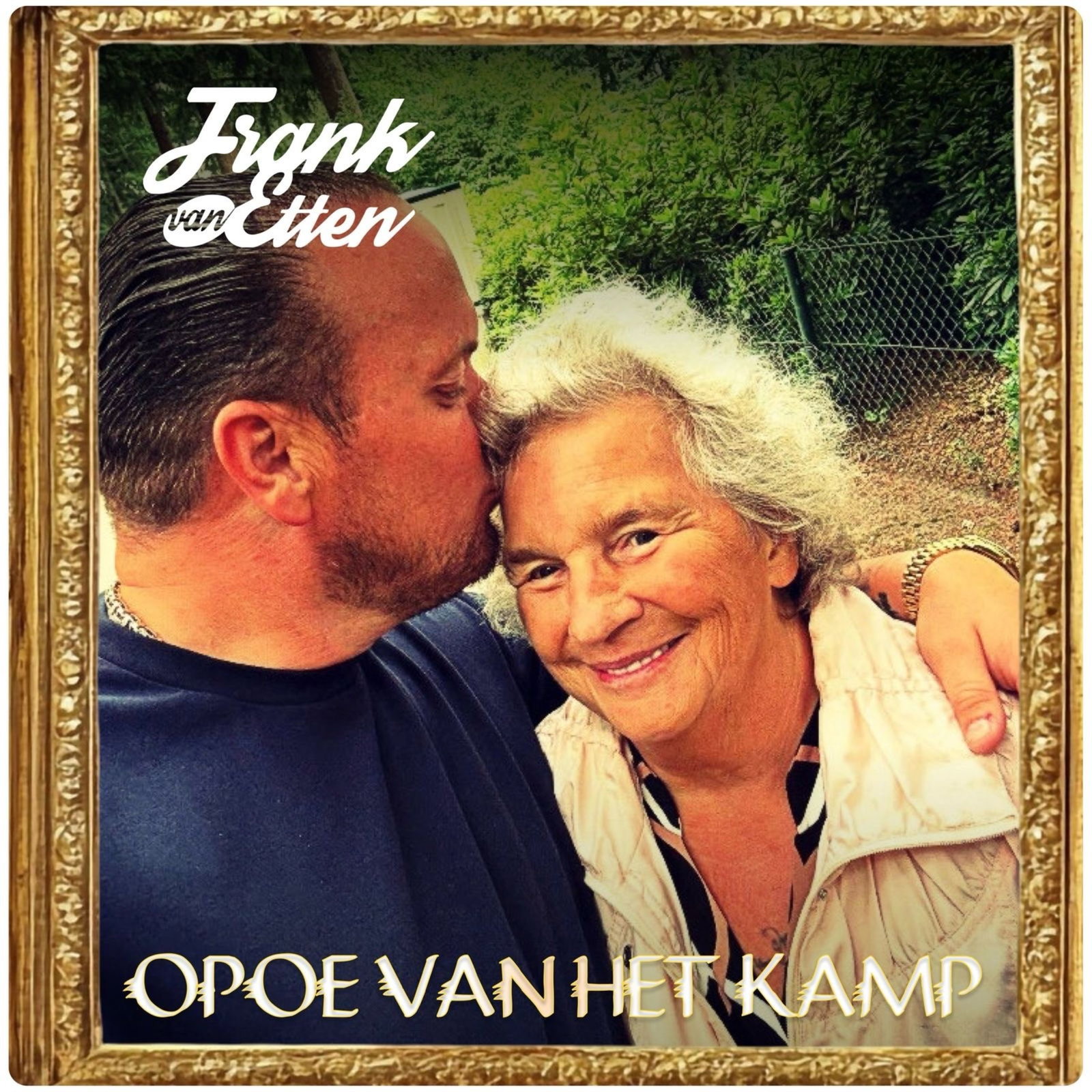 Opoe van het kamp