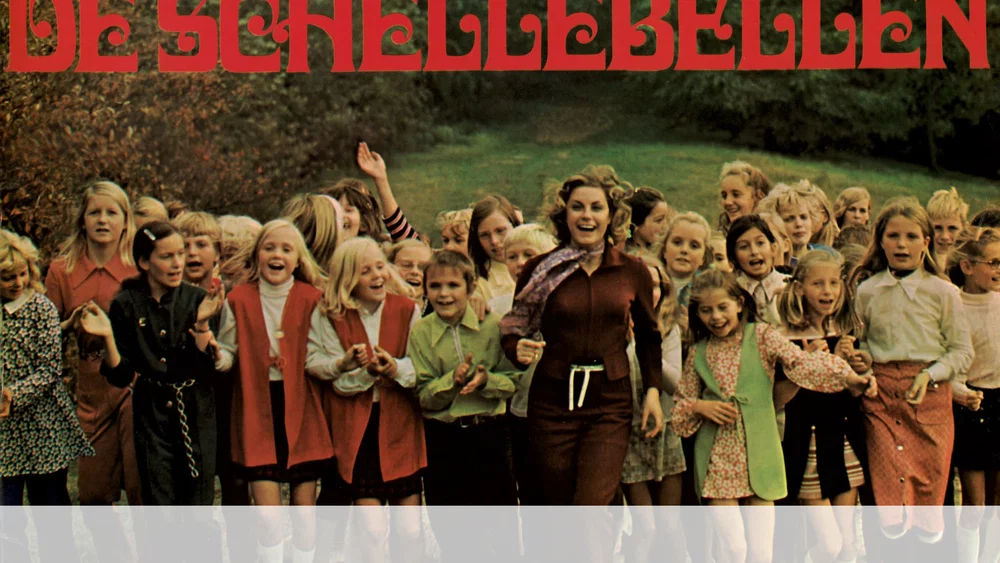 Er Op Uit Met De Schellebellen - Remastered 2022 / Expanded Edition background