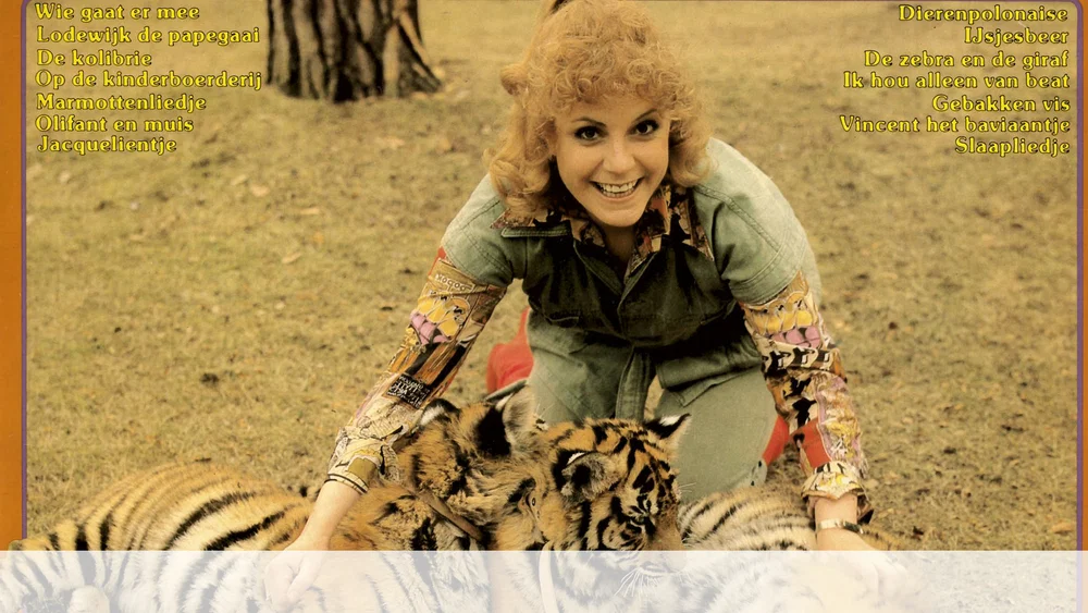 Met Conny Naar De Dierentuin - Remastered 2022 / Expanded Edition background