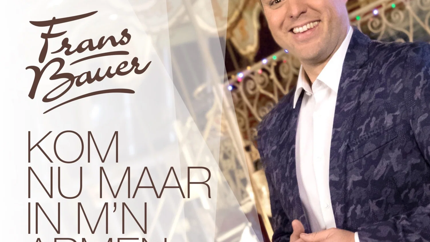 Kom Nu Maar In M'n Armen background