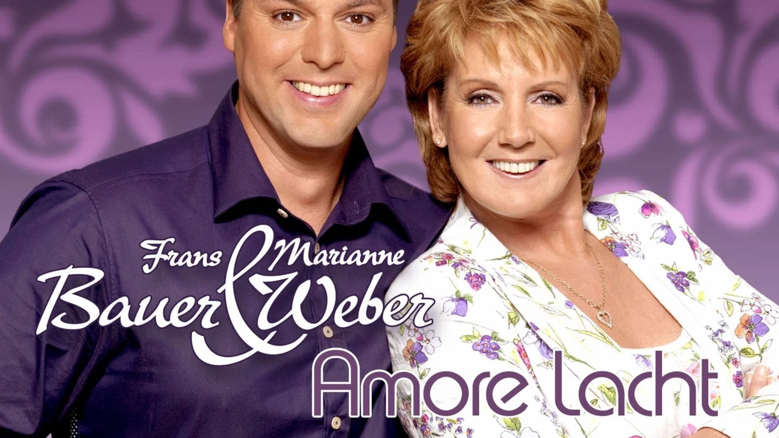 Amore Lacht background