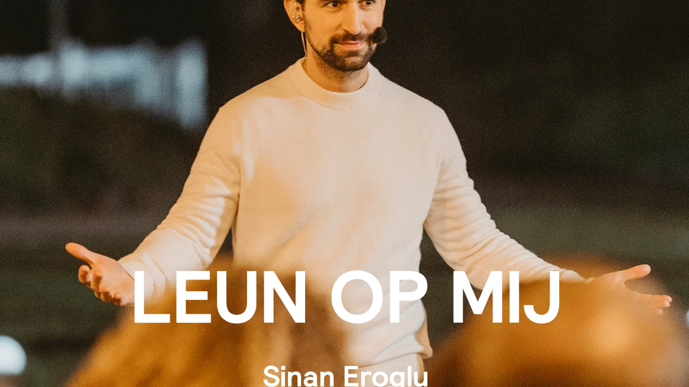 Leun Op Mij background
