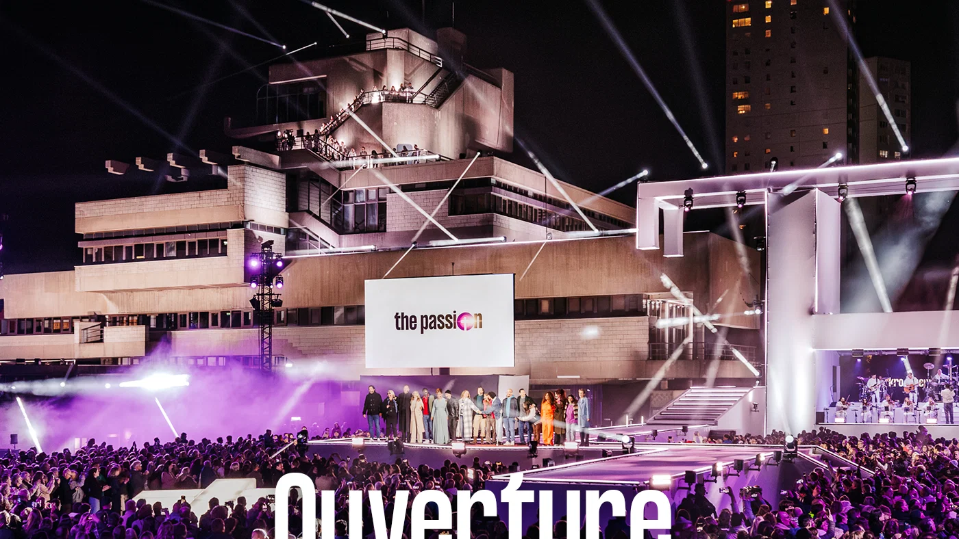 Ouverture background