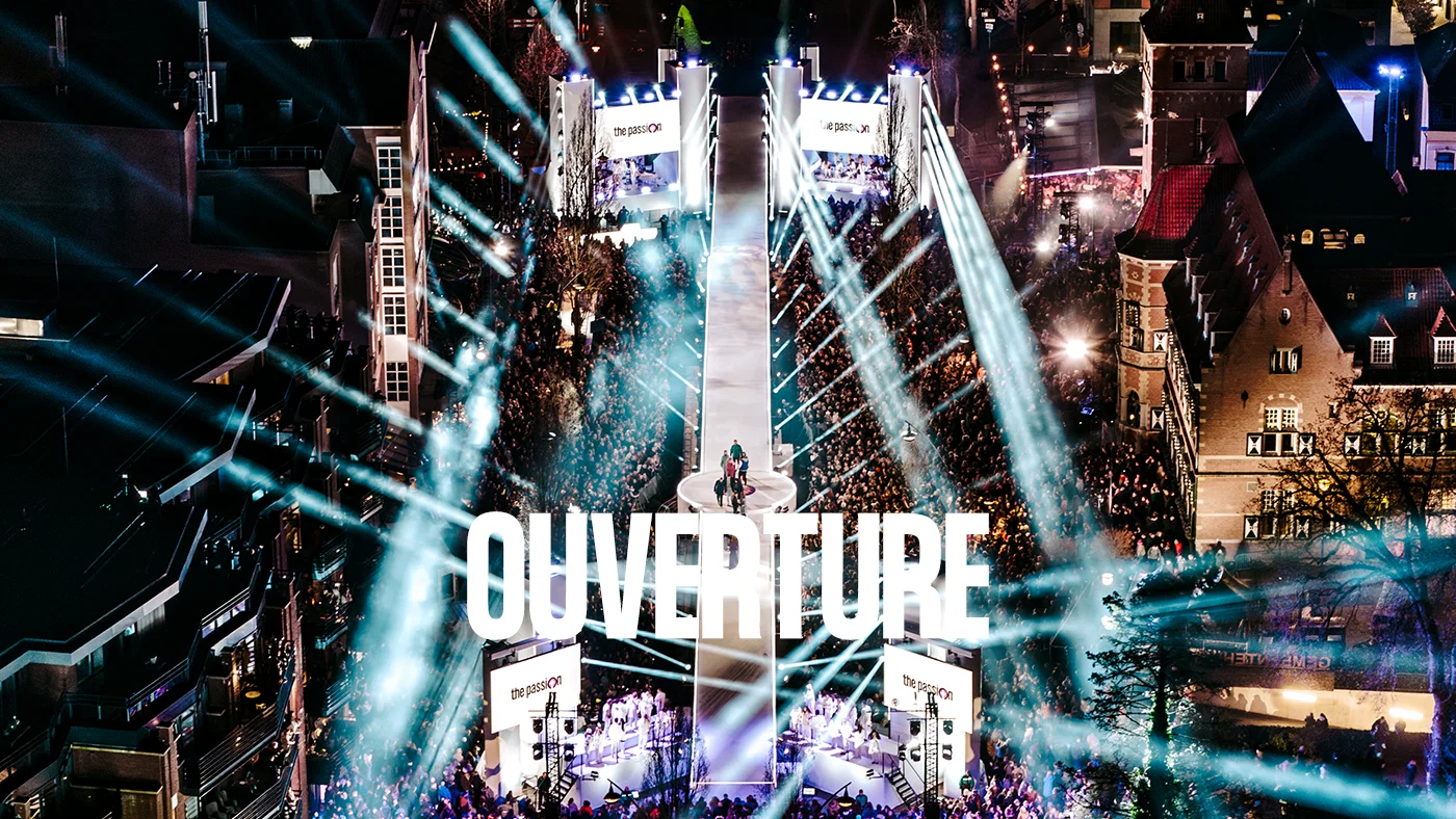 Ouverture background