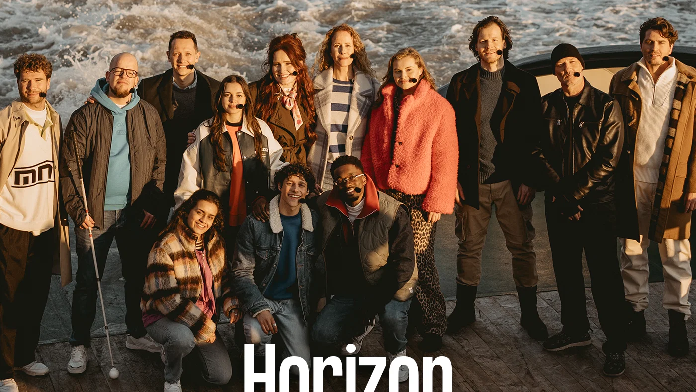 Horizon background