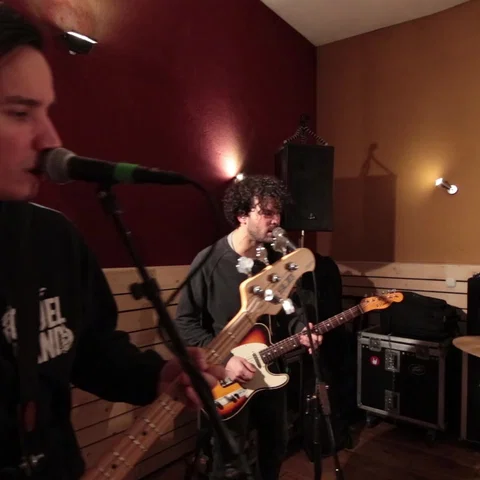 Escape | Live Session