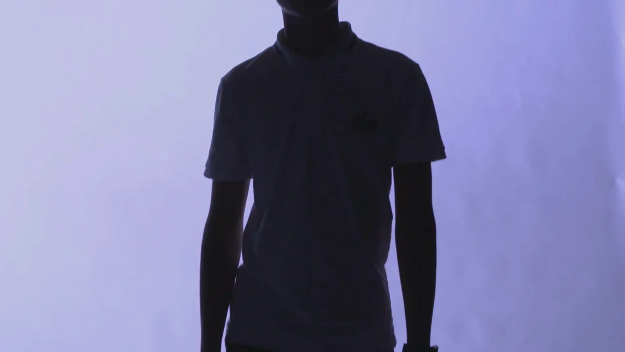 Born To Be Me background