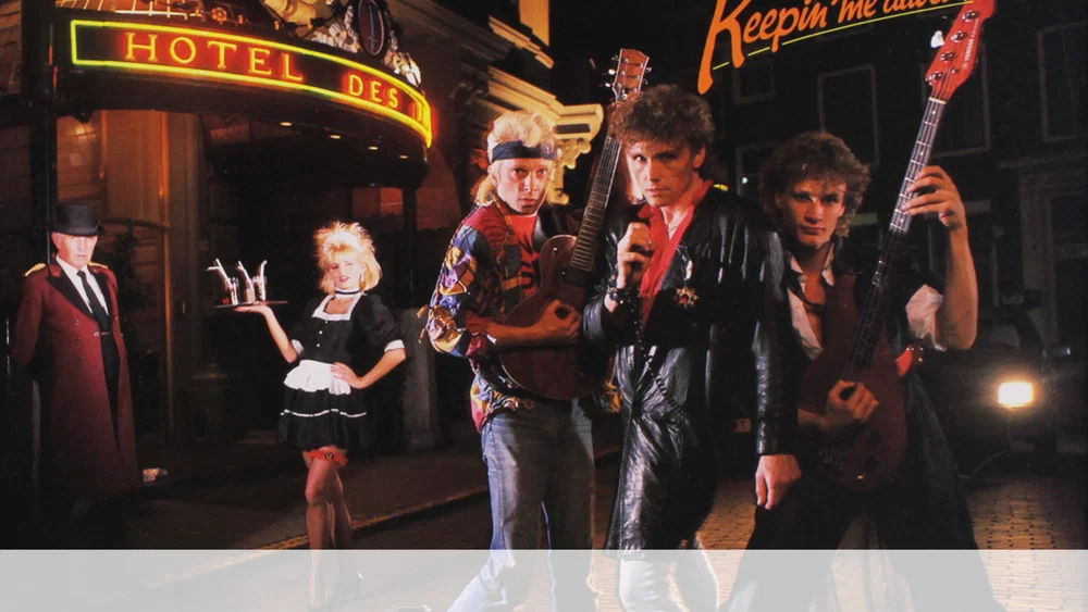 Keepin' Me Alive - Expanded Edition / Remastered 2024 background