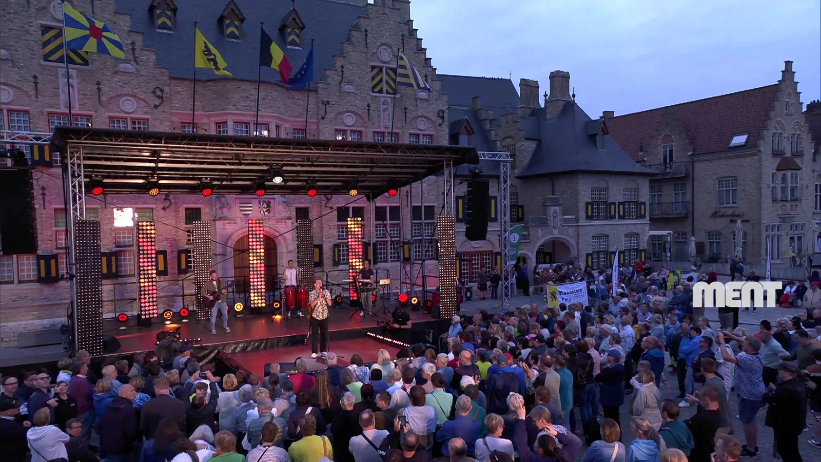 Waarheid, Durven Of Doen background