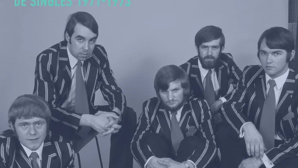 De Singles 1971-1973 - Remastered 2023 background
