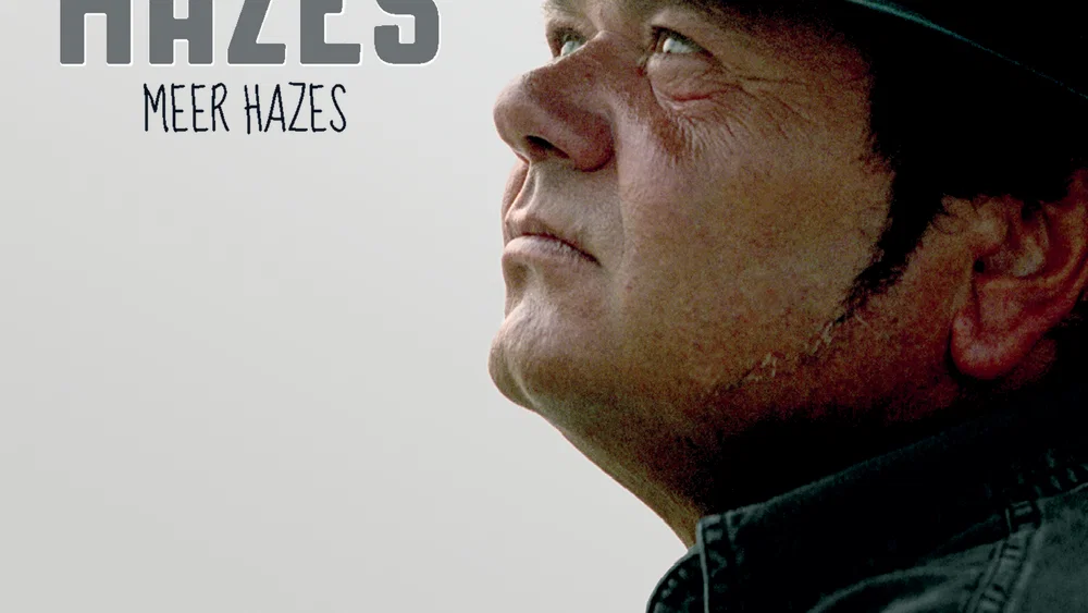 Meer Hazes background
