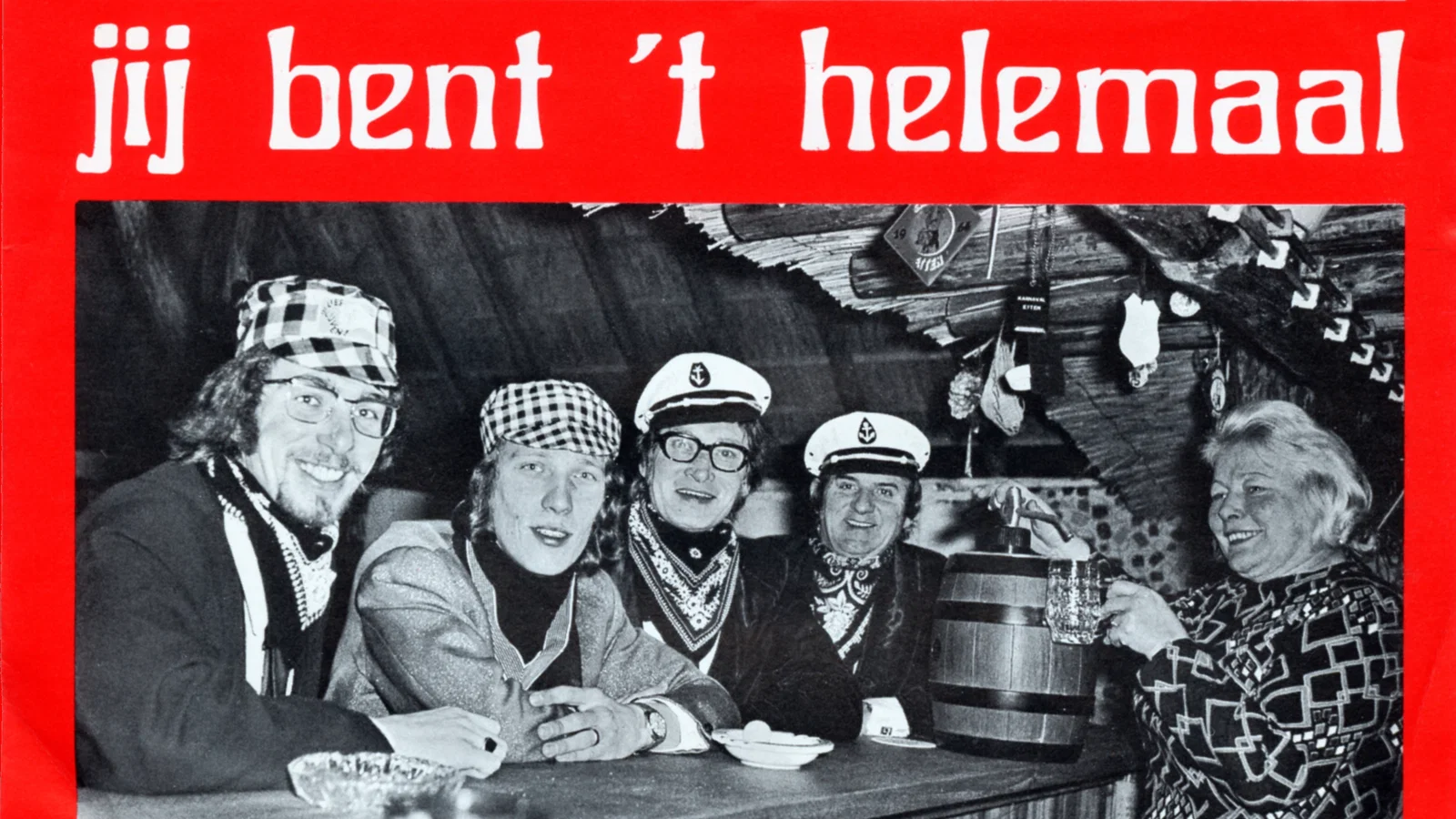 Ik Laat M'n Eten Er voor Staan / Jij Bent 't Helemaal background