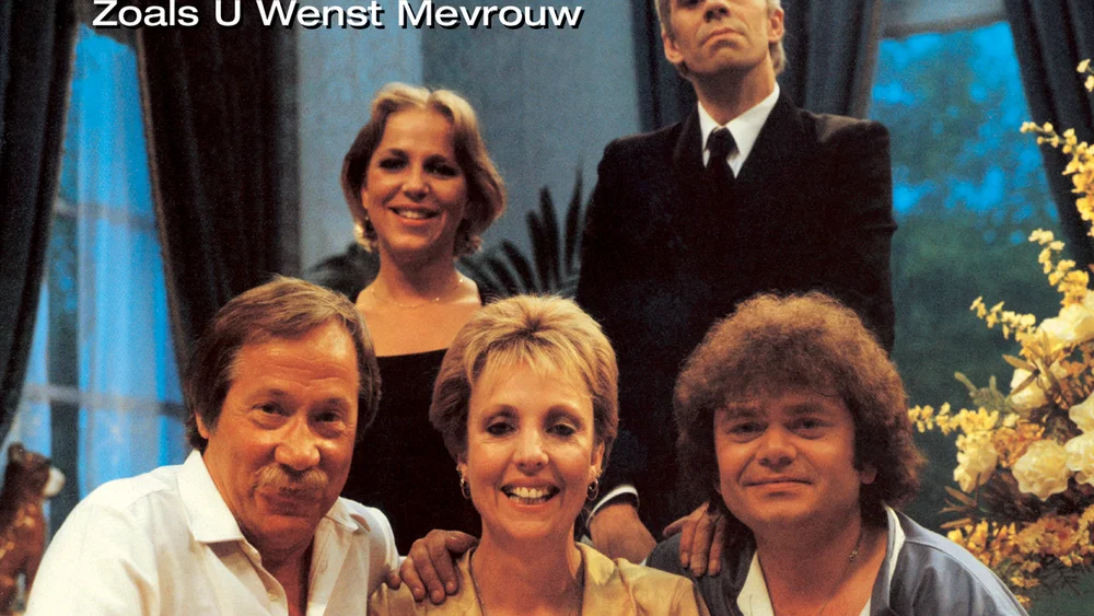 Zoals U Wenst Mevrouw background