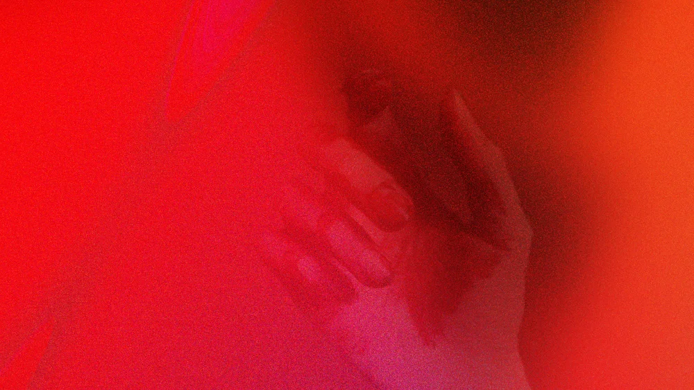 Can’t Make You Love background