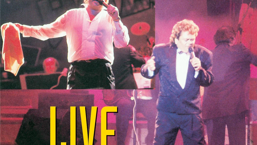 Live In Het Concertgebouw background
