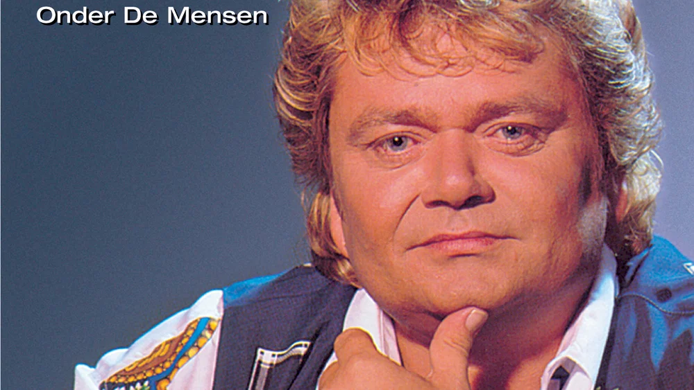 Onder De Mensen background