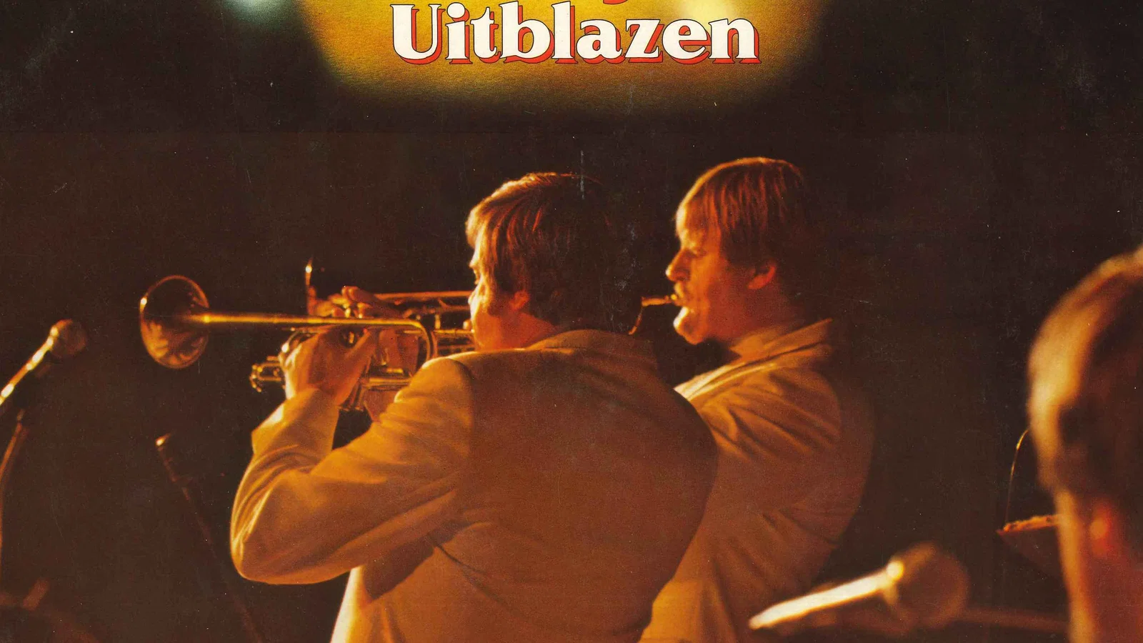 Vrolijk Uitblazen background