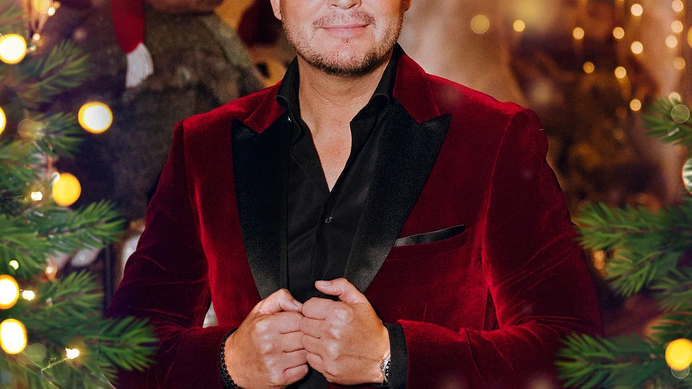Last Christmas background