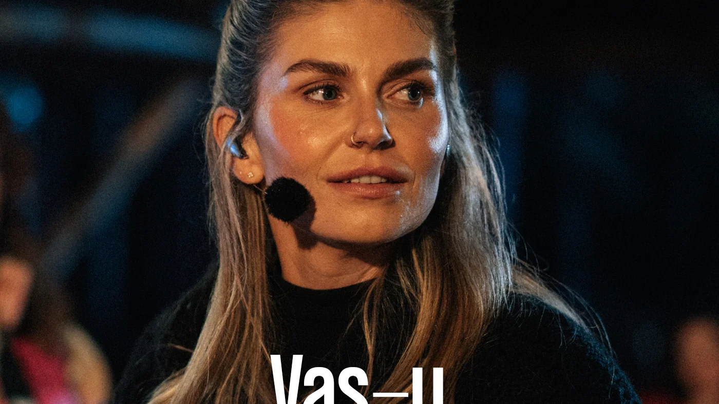 Vas-y background