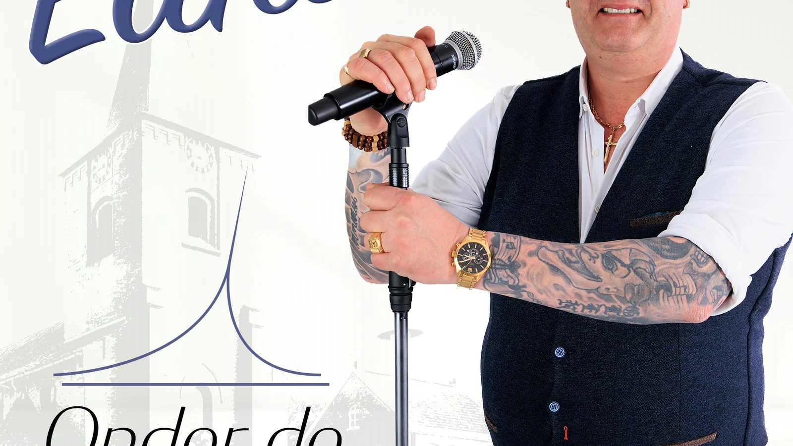 Onder de toren background