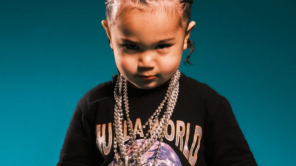 UZAY background