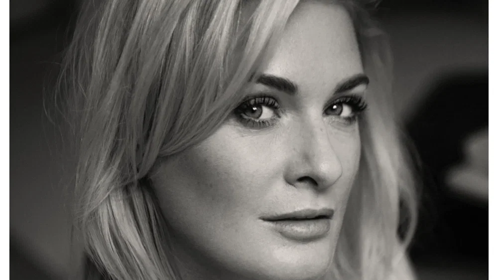 Alles Vergeven background