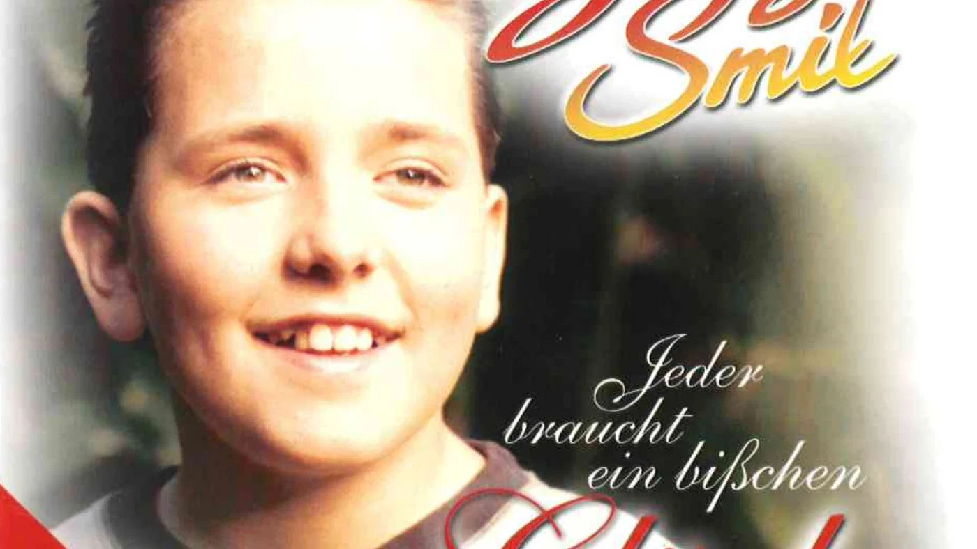 Jeder braucht ein bißchen glück background