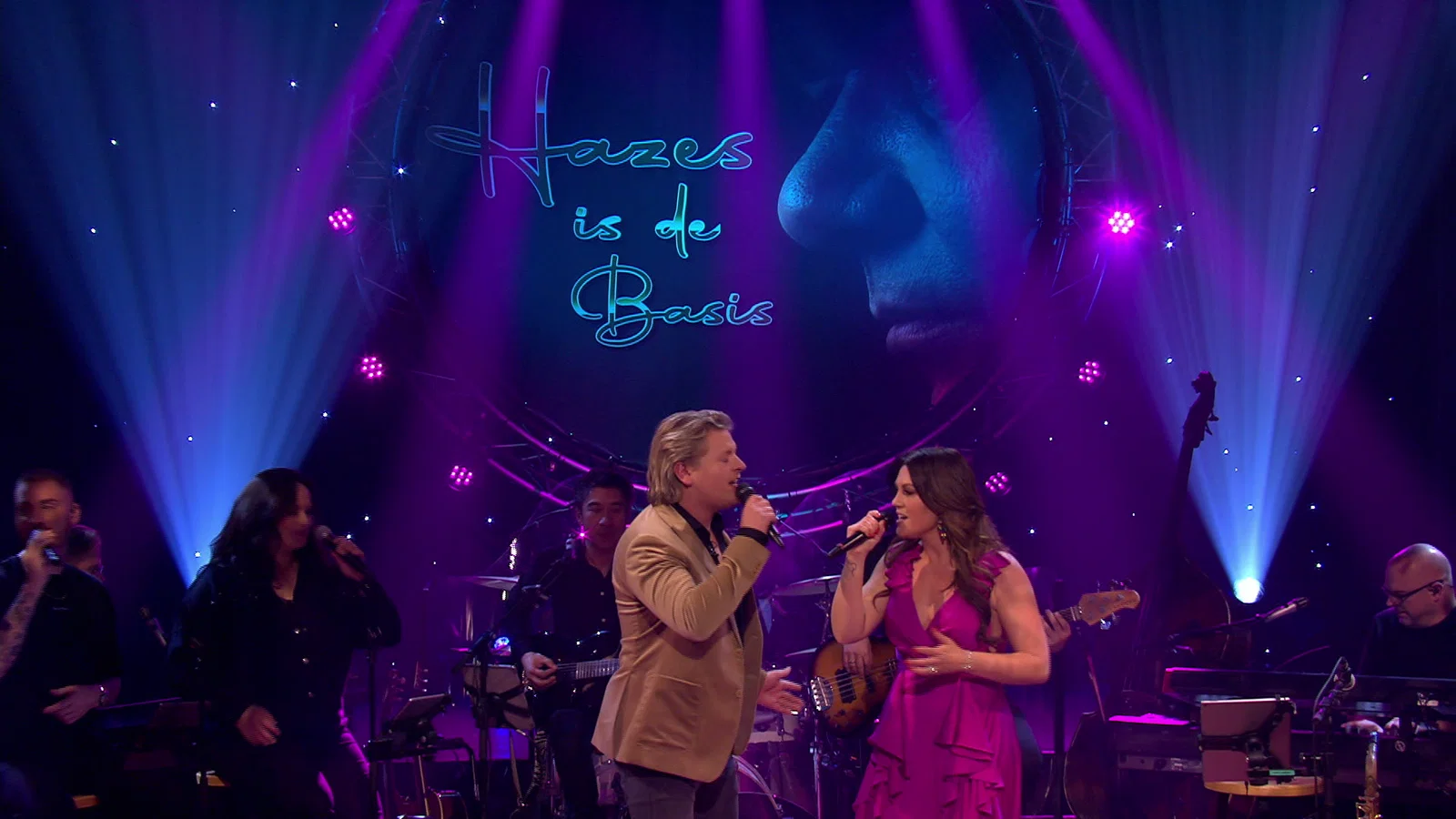 Want Ik Hou Van Jou - Hazes Is De Basis background
