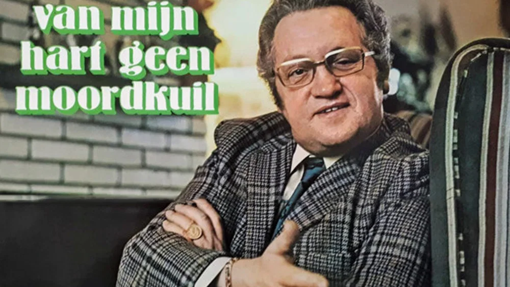 Ik Maak Van Mijn Hart Geen Moordkuil - Remastered 2022 background